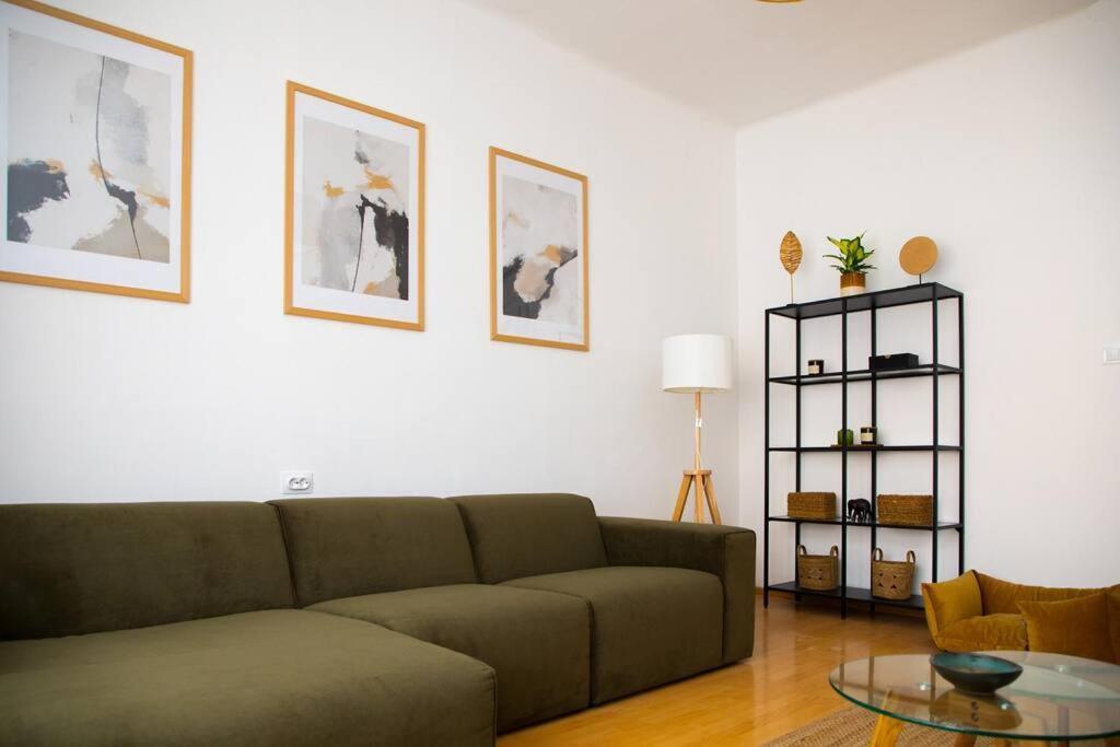 Brand New City Center Apartment Nostalgija スプリト エクステリア 写真