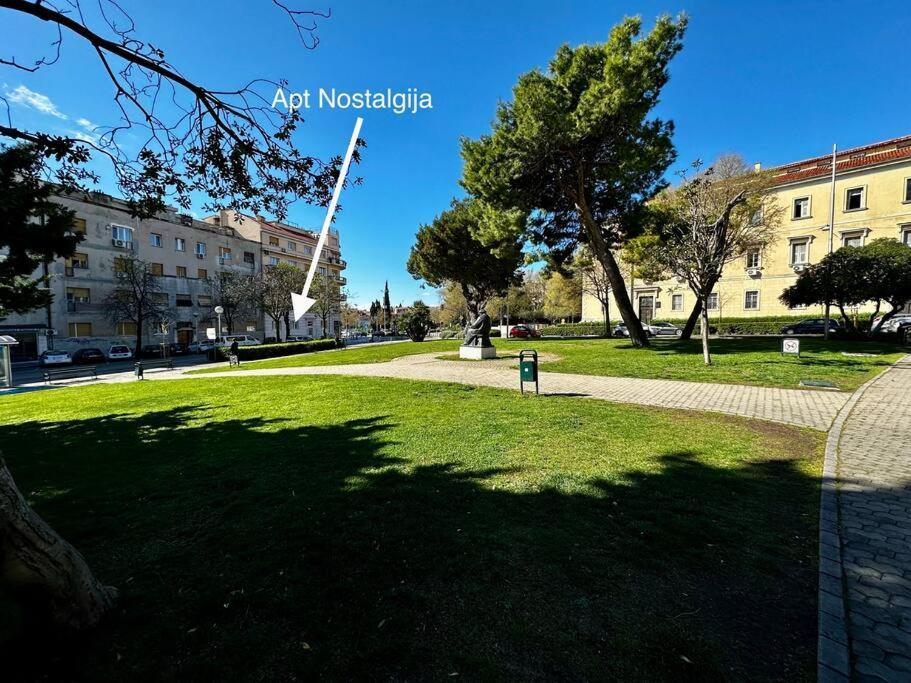 Brand New City Center Apartment Nostalgija スプリト エクステリア 写真